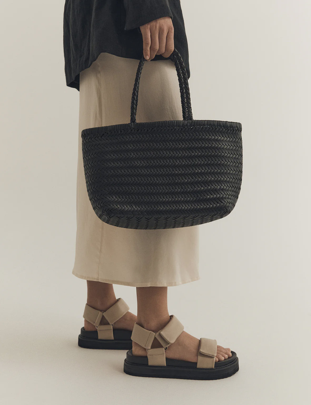 La Tribe Amelia Woven Bag Black