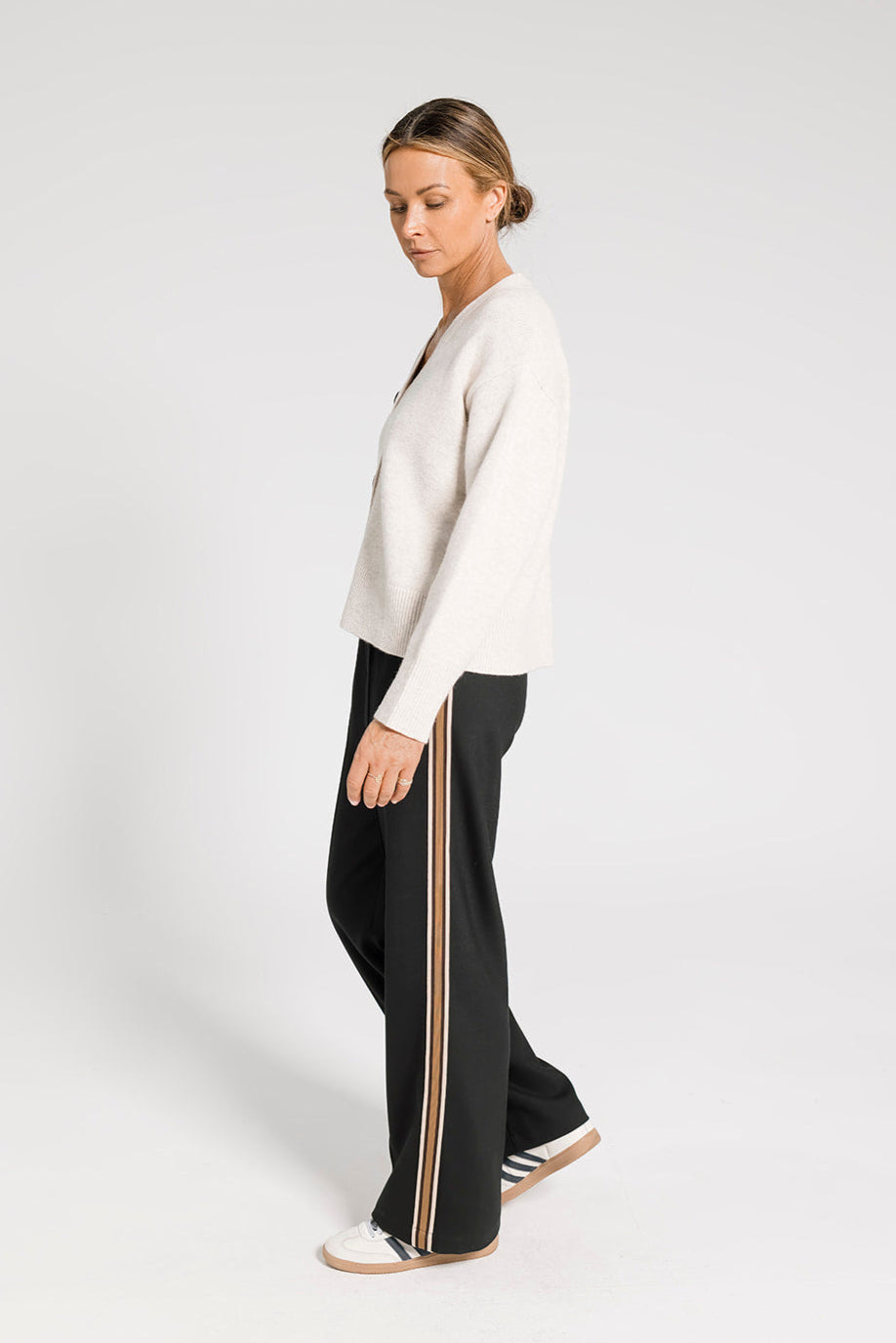 Anneke Cardigan - Ecru